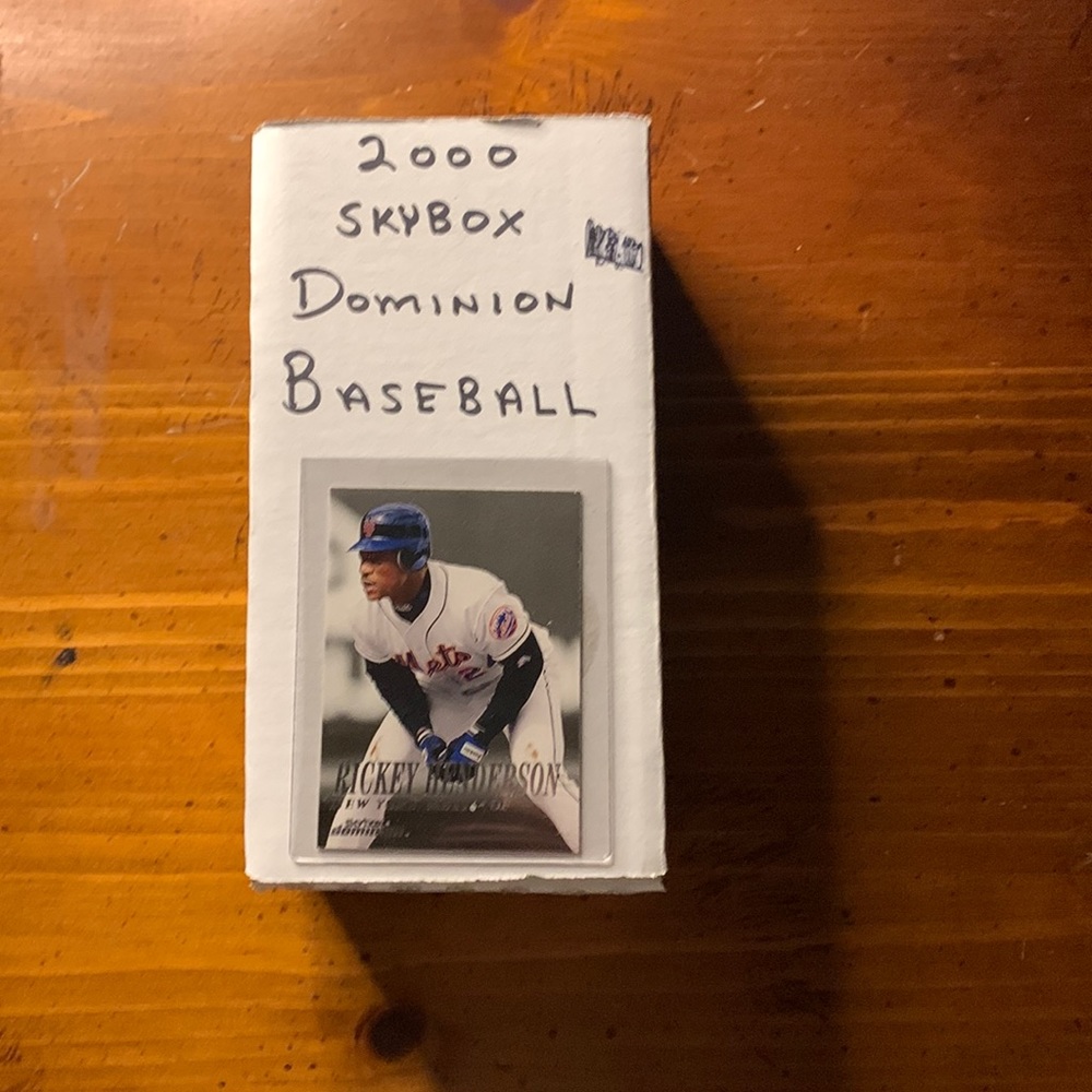 2000 skybox dominion baseball cards in great condition.